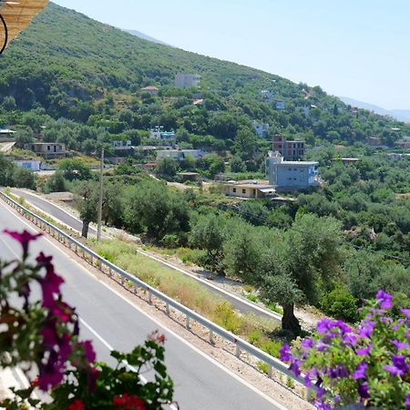 Vila Panorama Piqeras Bed and Breakfast Exterior foto