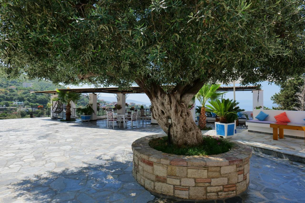 Vila Panorama Piqeras Bed and Breakfast Exterior foto