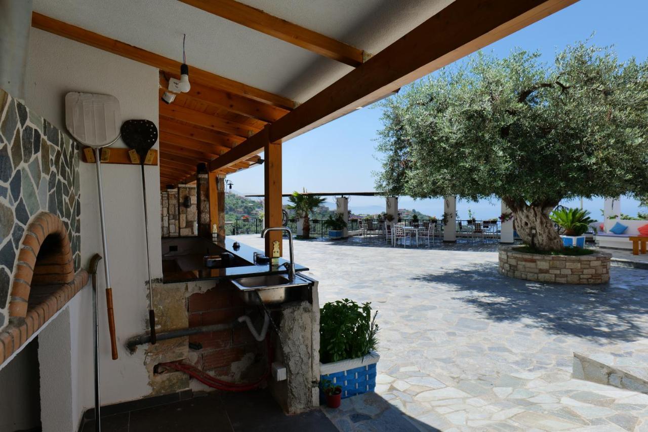 Vila Panorama Piqeras Bed and Breakfast Exterior foto