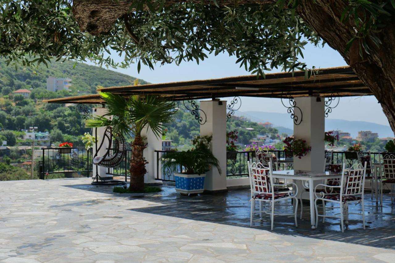 Vila Panorama Piqeras Bed and Breakfast Exterior foto