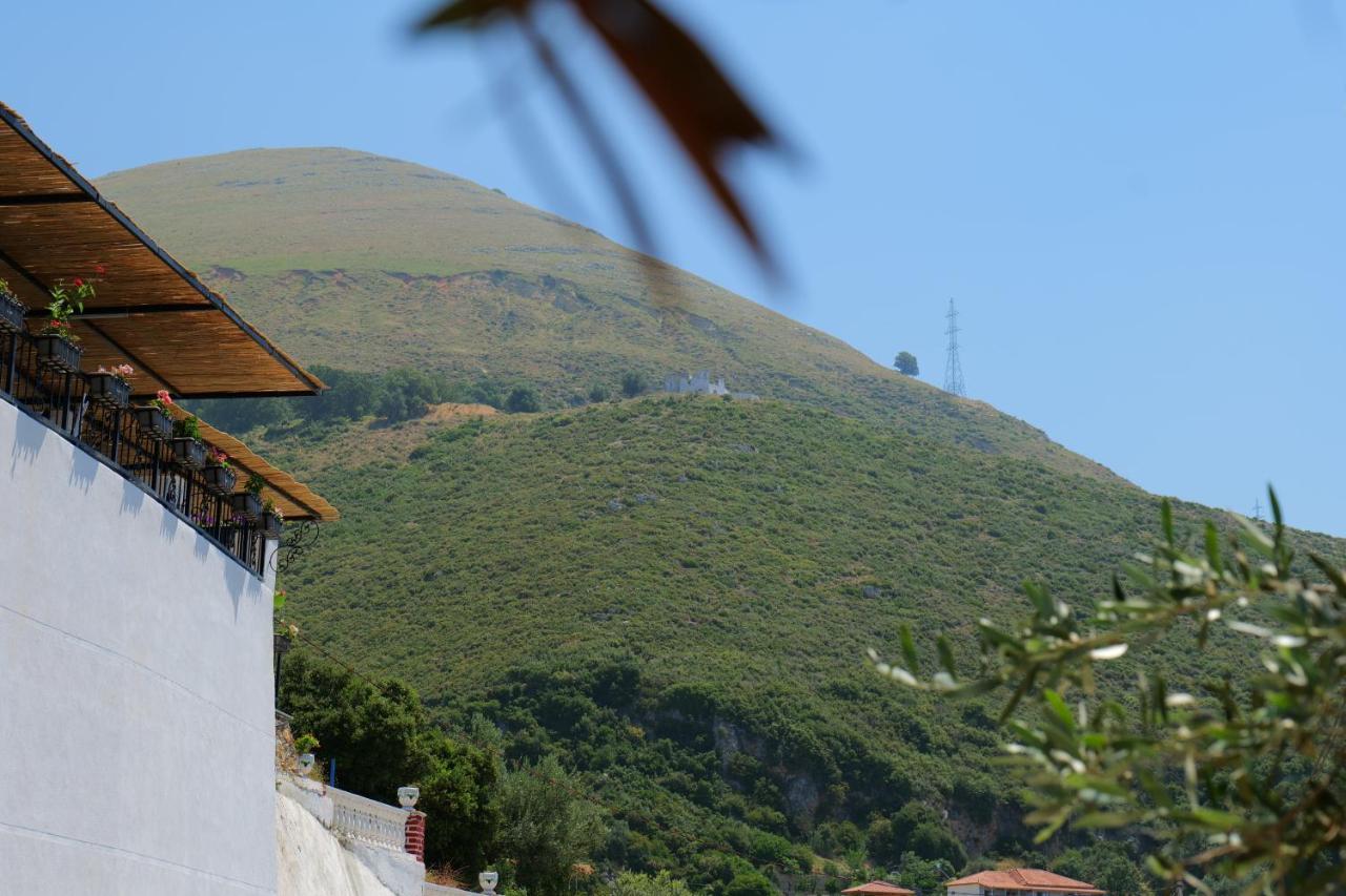 Vila Panorama Piqeras Bed and Breakfast Exterior foto