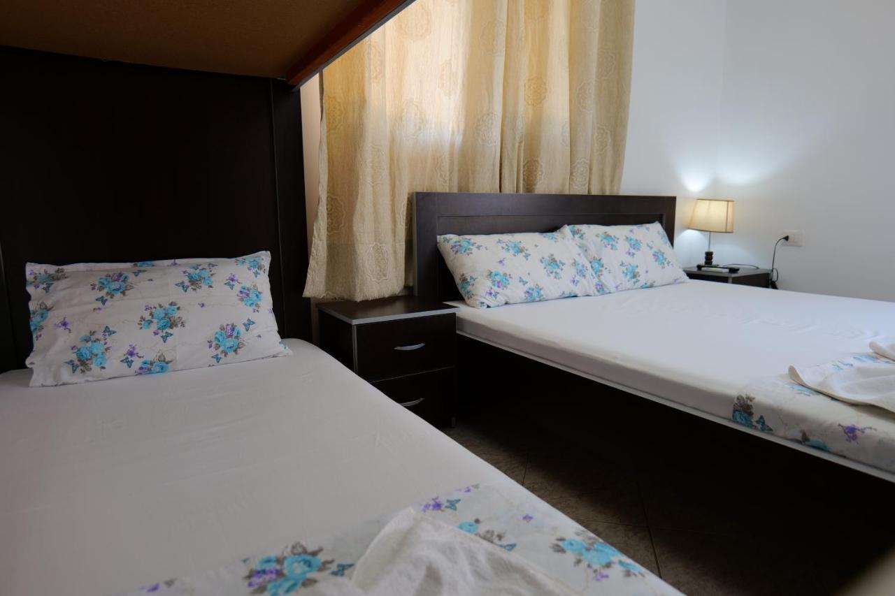 Vila Panorama Piqeras Bed and Breakfast Exterior foto